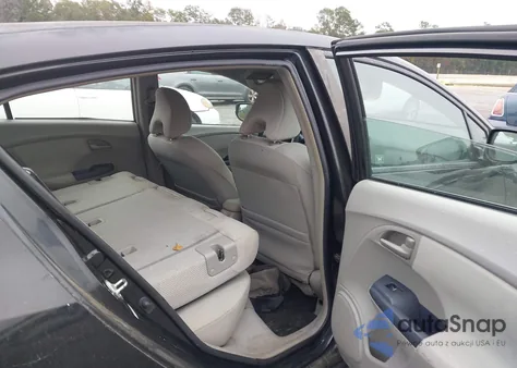 2010 Honda Insight Ex from USA, damaged, VIN JHMZE2H7XAS031038